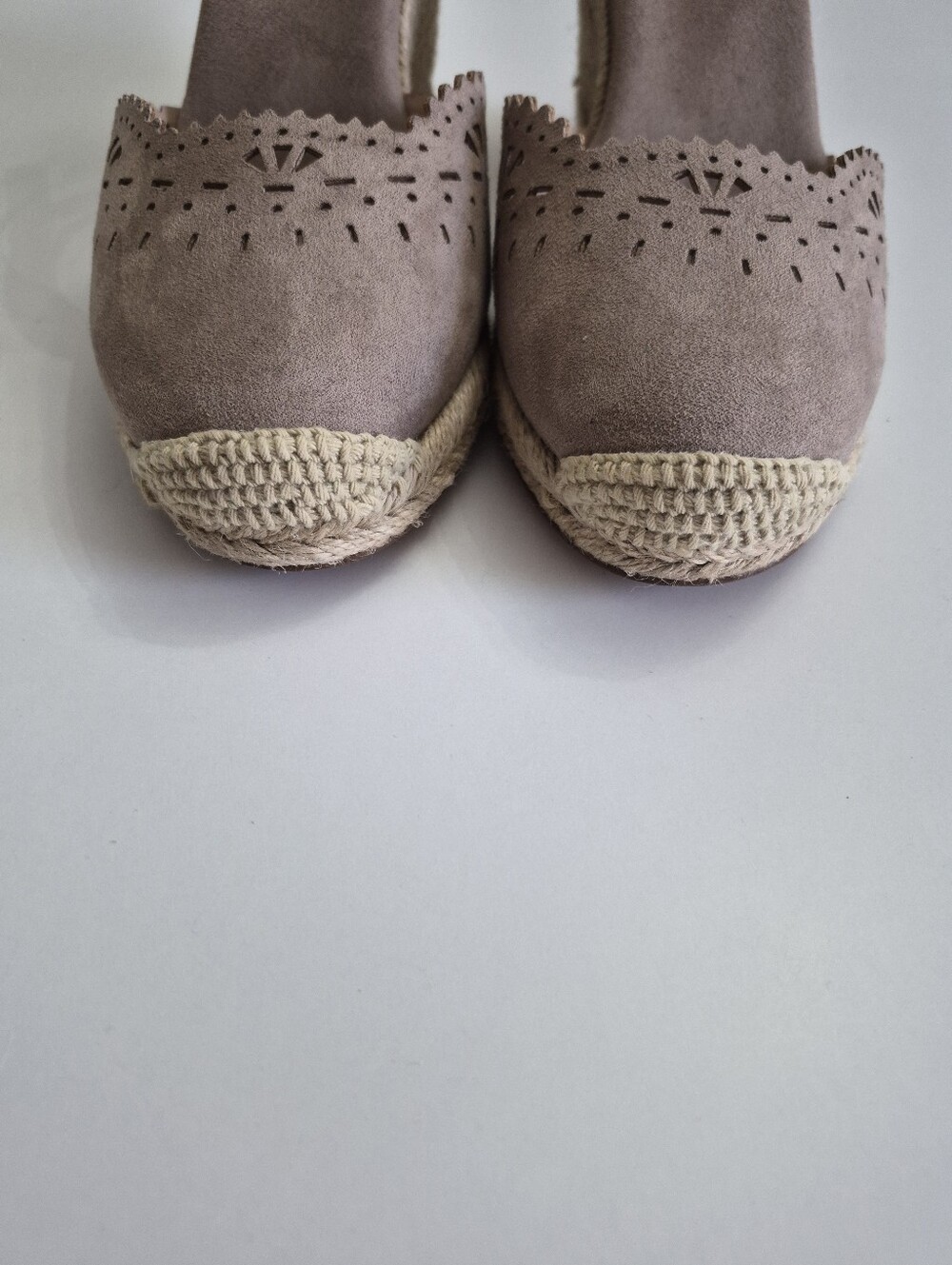 Kelly and Katie Adell Espadrille Wedge Sz 9 - Picture 4 of 10